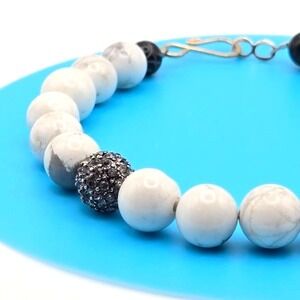 Handmade Howlite Beaded Bracelet with Etched Black Stone and‎ Micro Pave Bead 9"